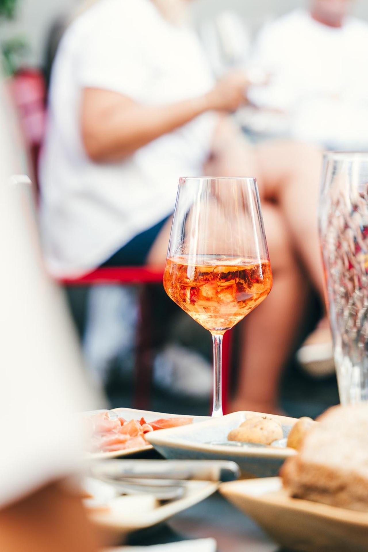 Consum Boutique Hotel Βασιλεία Εξωτερικό φωτογραφία